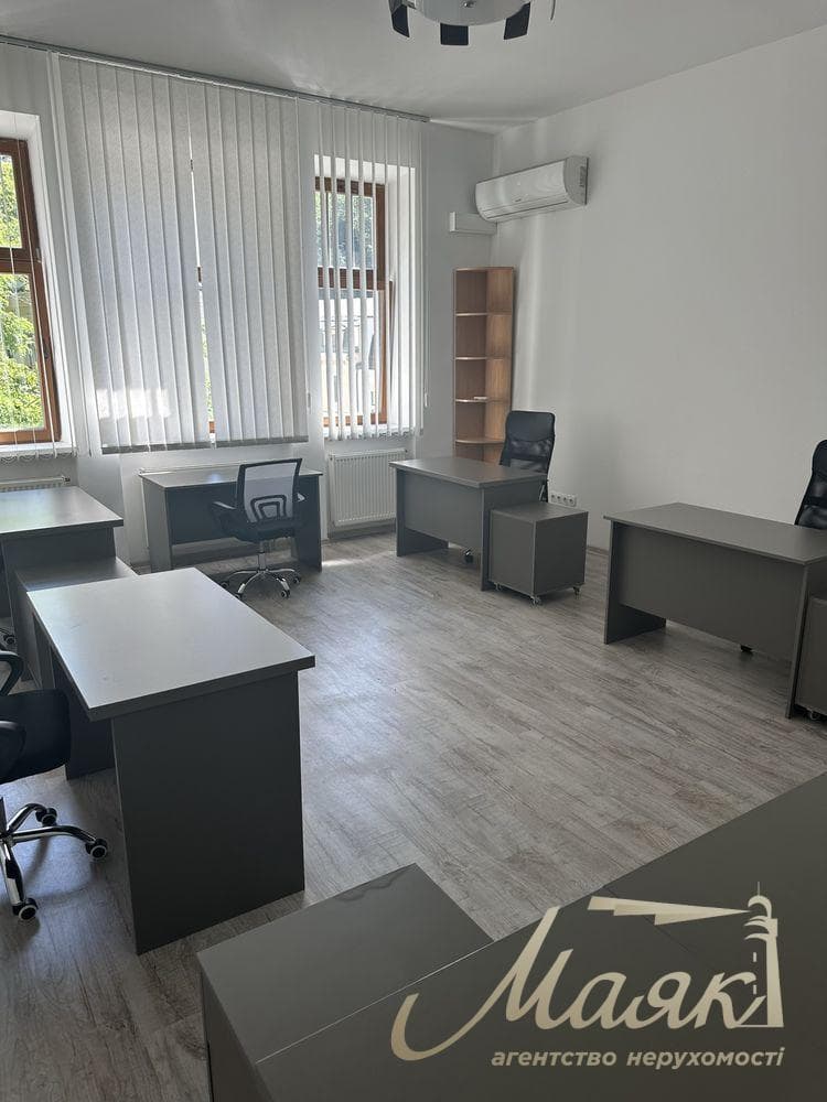 Оренда офіс 108м2, вул Воздвиженська 48