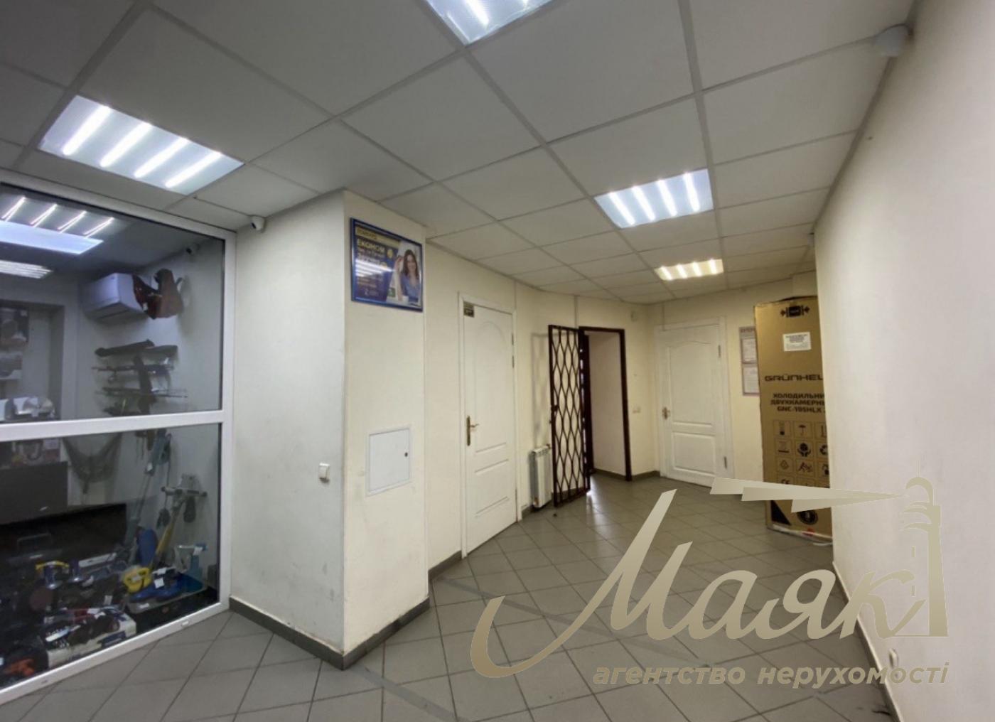 Sale of facade premises with tenants 93m2, Simirenko, 5, Svyatoshinsky district