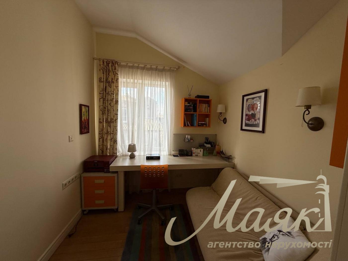 Rent a house (120m2) in Osokorki, Tsentralnaya str.