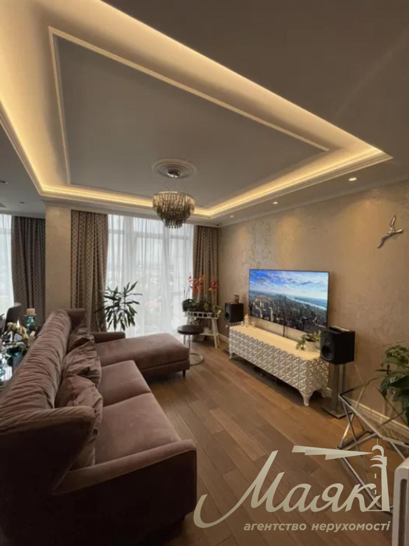 Продаж 3-х кімнатної квартири140м2 в ЖК Новопечерські Липки