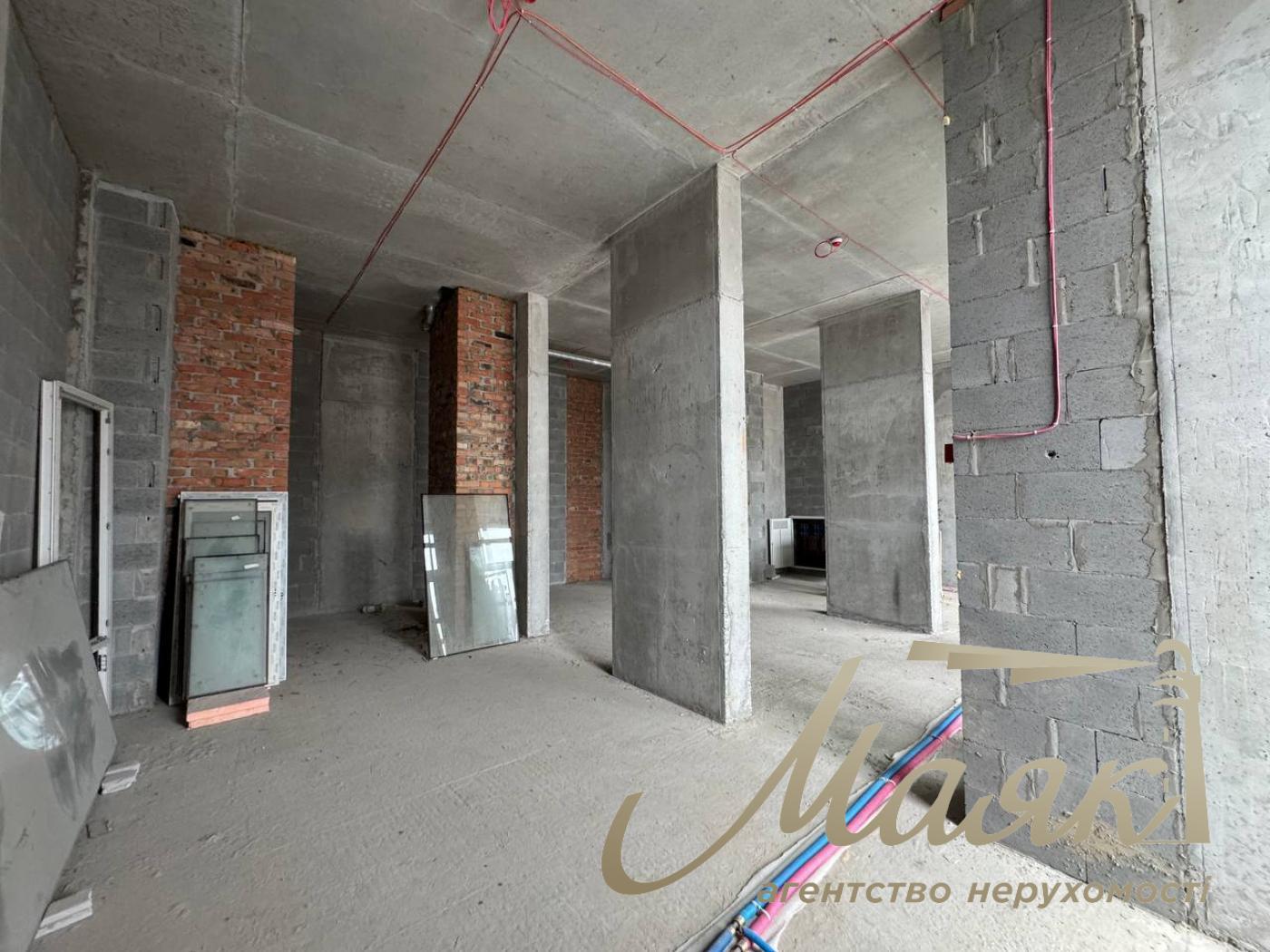 Commercial rent, facade, 79m2, LCD Sweetlopark.