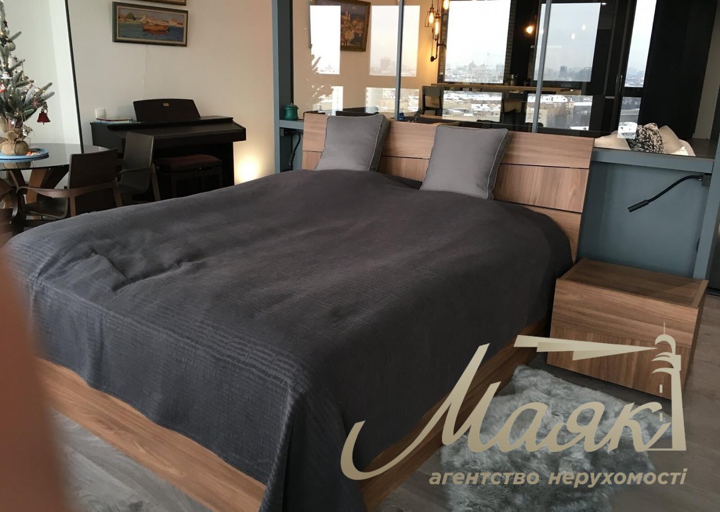 Оренда 1-кімнатної квартири 100м2 ЖК узвіз Кловський 7а Печерський район