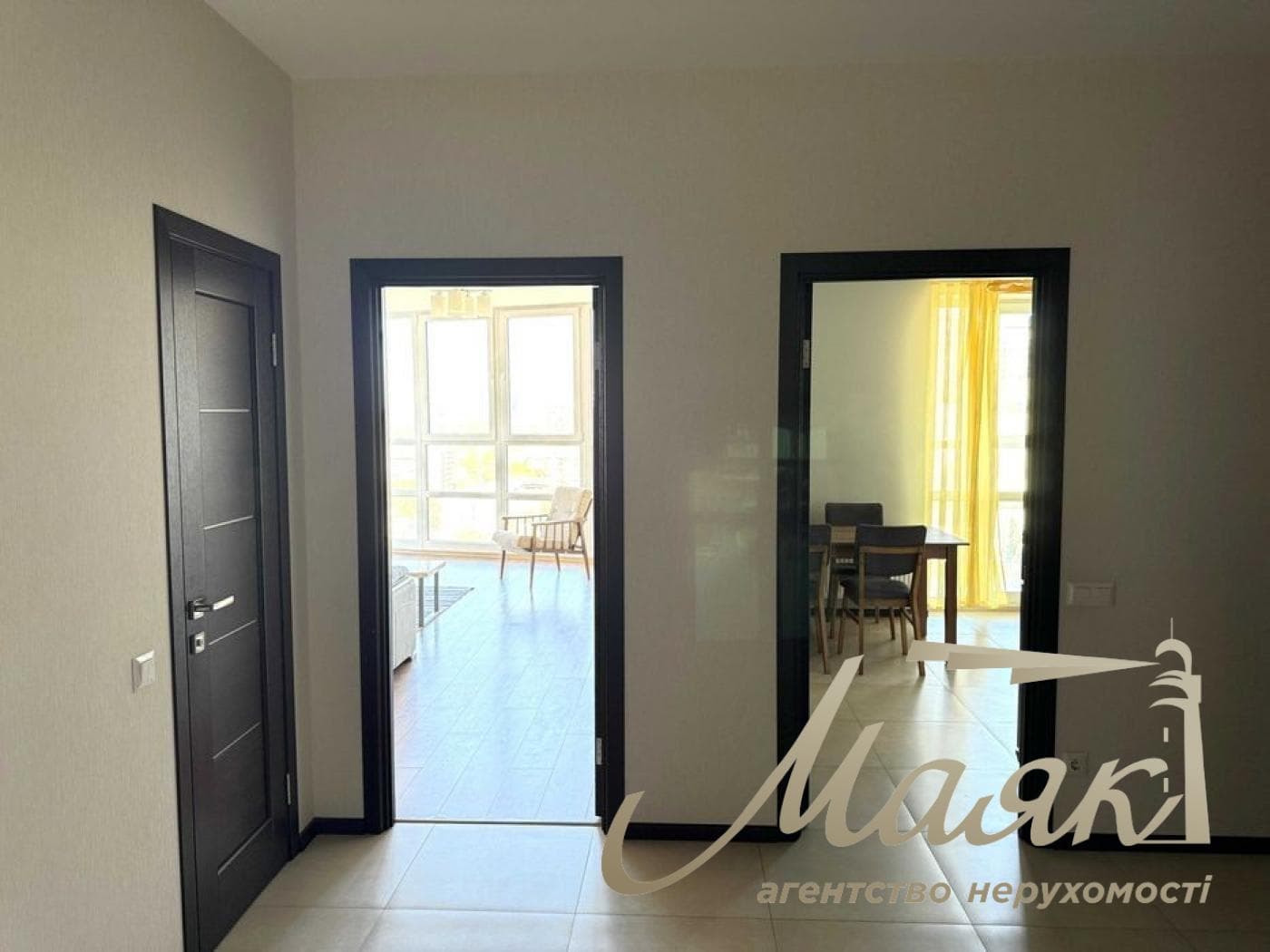 For Rent / Apartment / Malevich Street, Downtown, Kyiv
