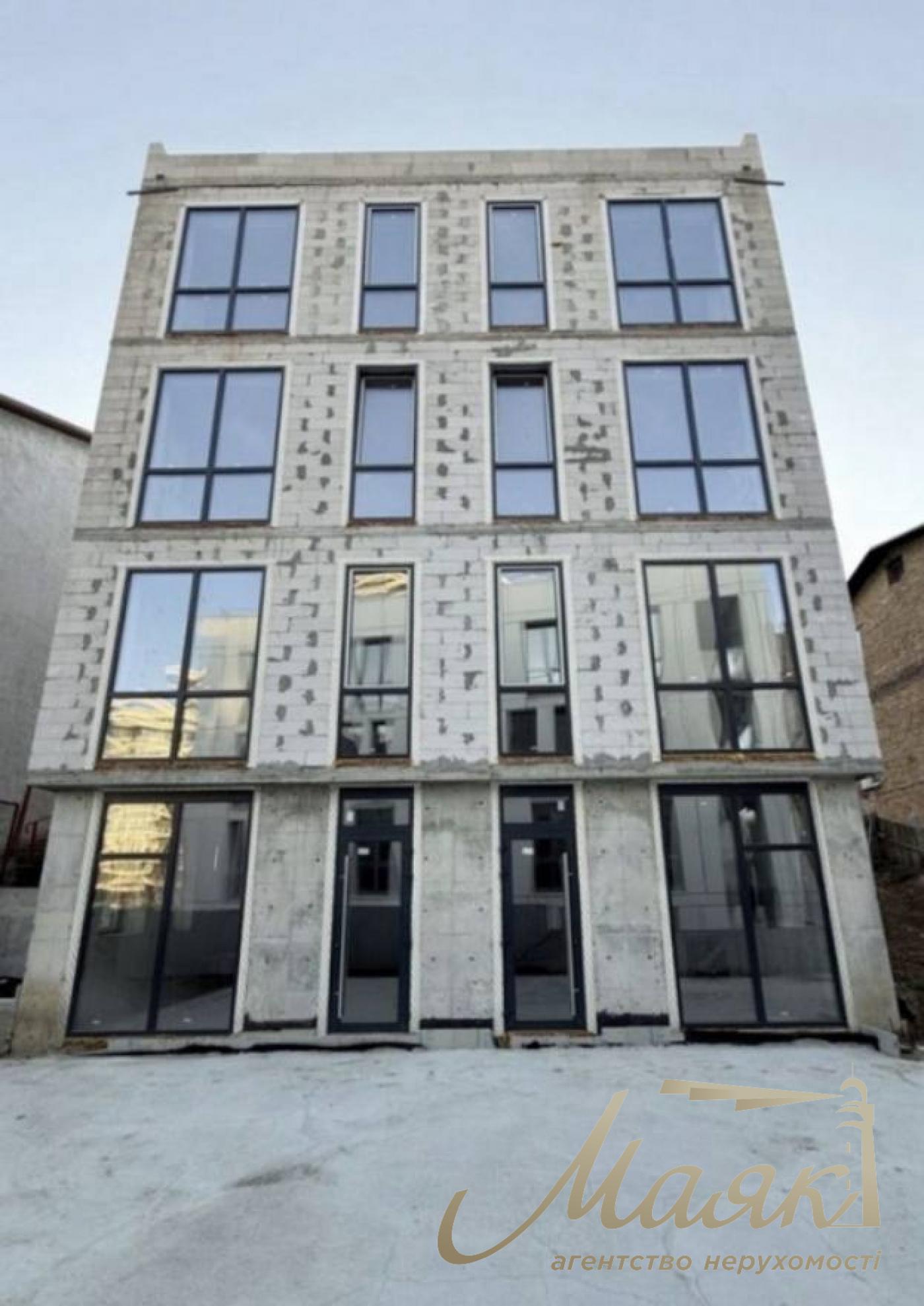 For sale condominium building 543m2, Michurina, 7