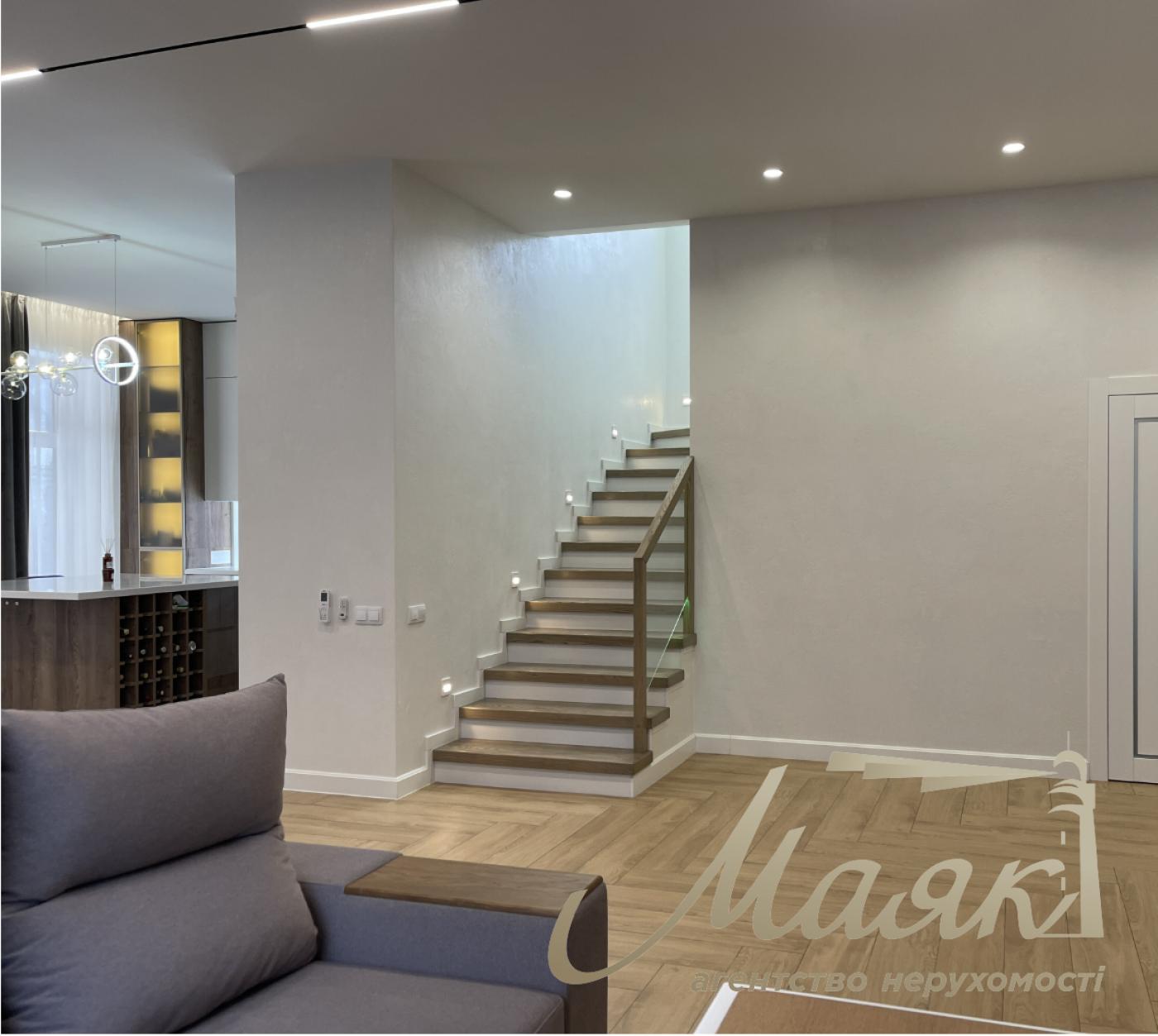 Продажа 2-х этажного дома 255м2, Ходосовка