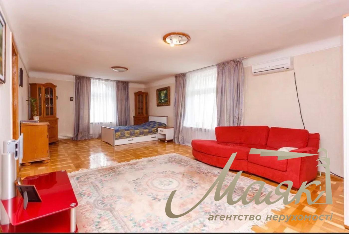 Sale of house for business 560 sq.m. 2 floors. Center. Solomyansky.