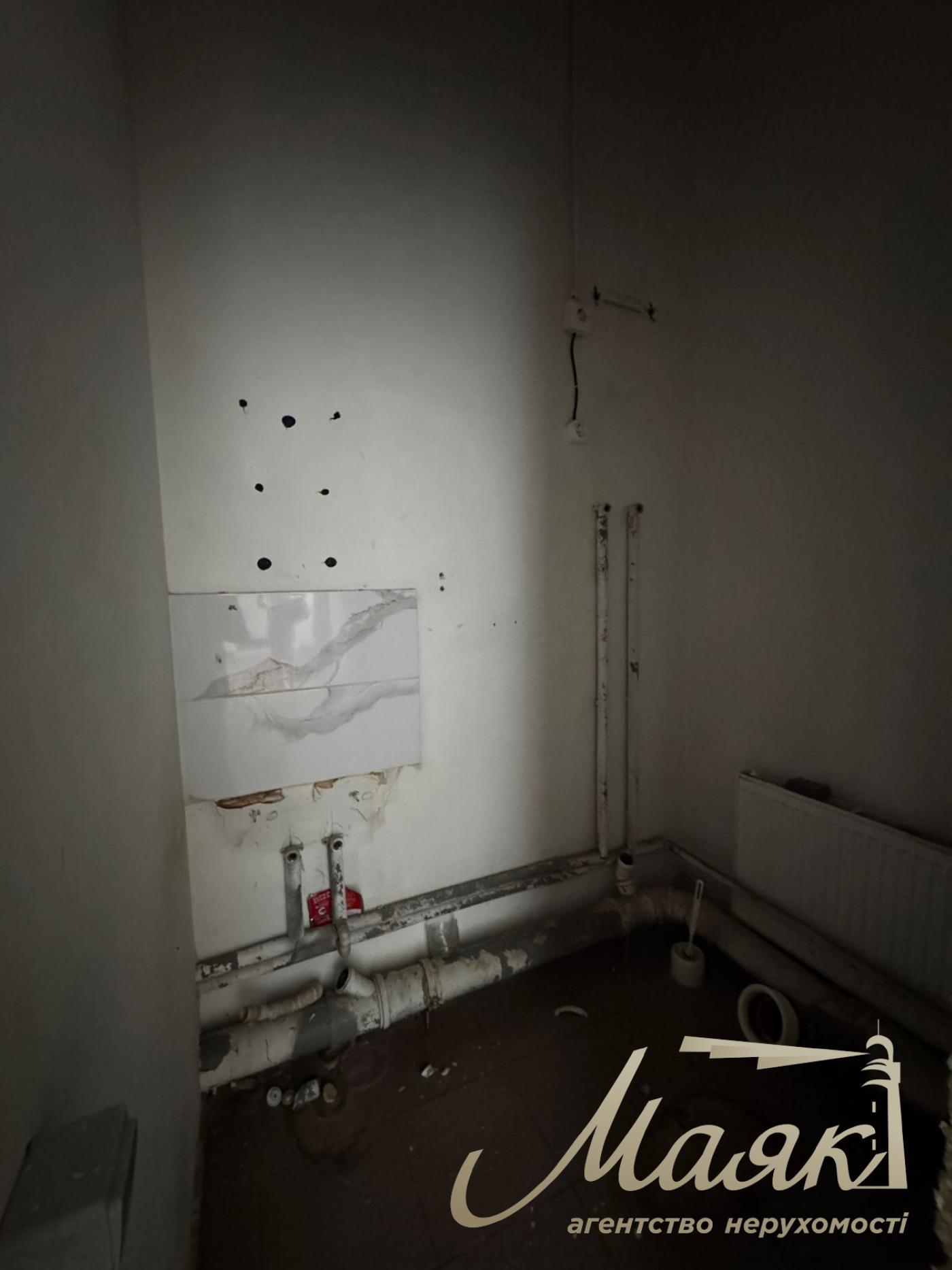 Продаж фасаду 151м2, Новопечерські Липки, Верхогляда, 20А