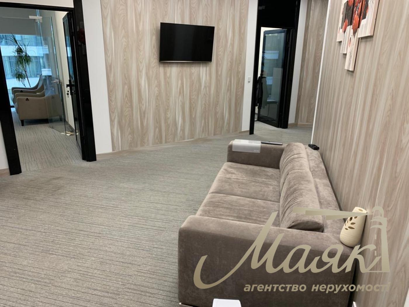 Office for rent 207m2 in BC IQ Bolsunovskaya str. 13-15, Pechersk