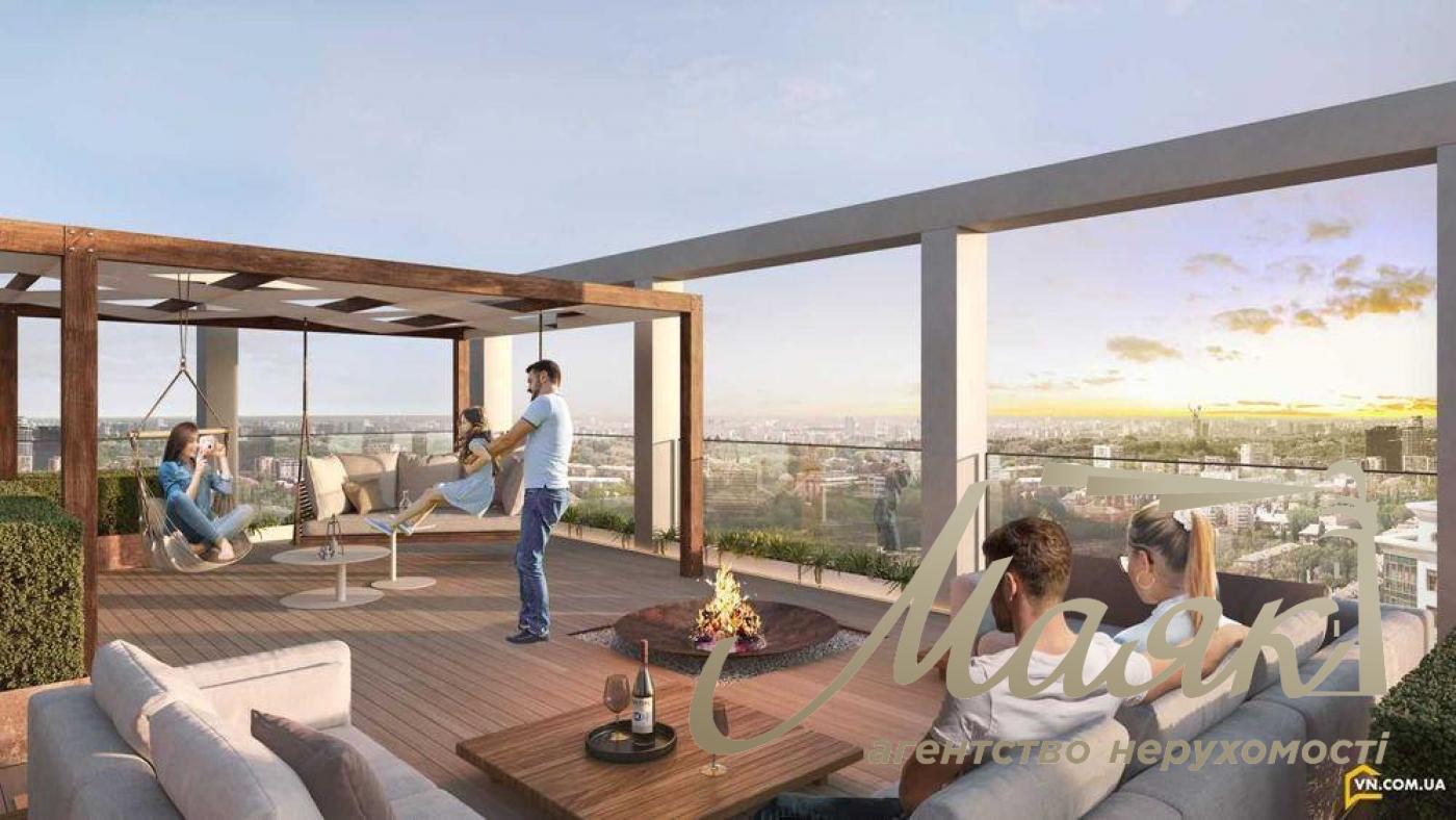 Продаж трирівневої квартири без ремонту в ЖК Greenville на Печерську.