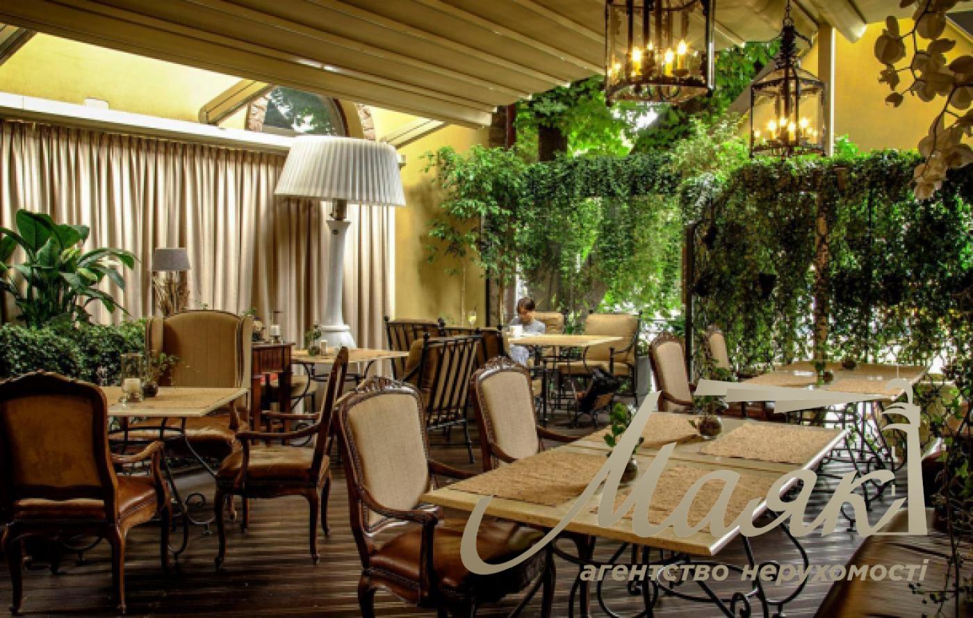Rent of premises for a restaurant on Almazova St. 12, Pechersk