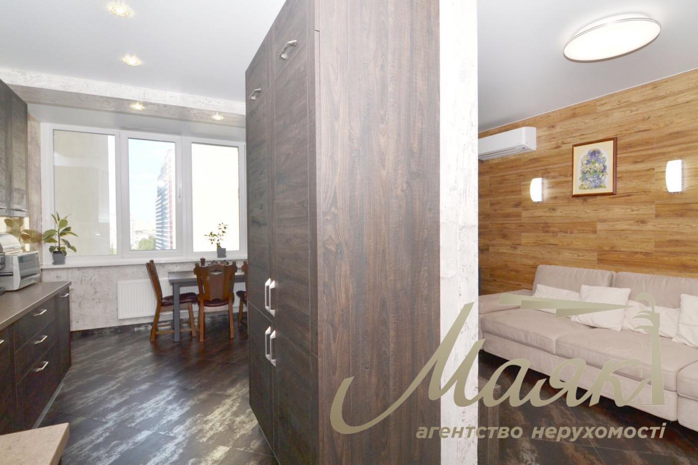 Продажа 4к квартиры ЖК Лазурный Блюз, ул. Туманяна, Русановка