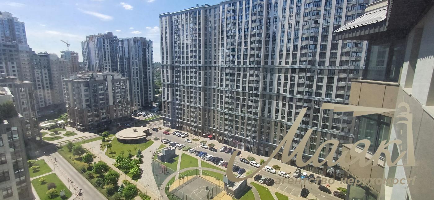 Sale of 3-room apartment (100m2) in residential complex Delmar