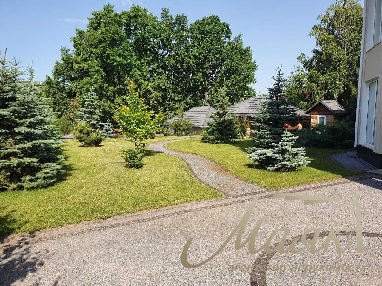 Продажа дома 630м2 с басейном в с.Лесники, Киево-Святошинский район,