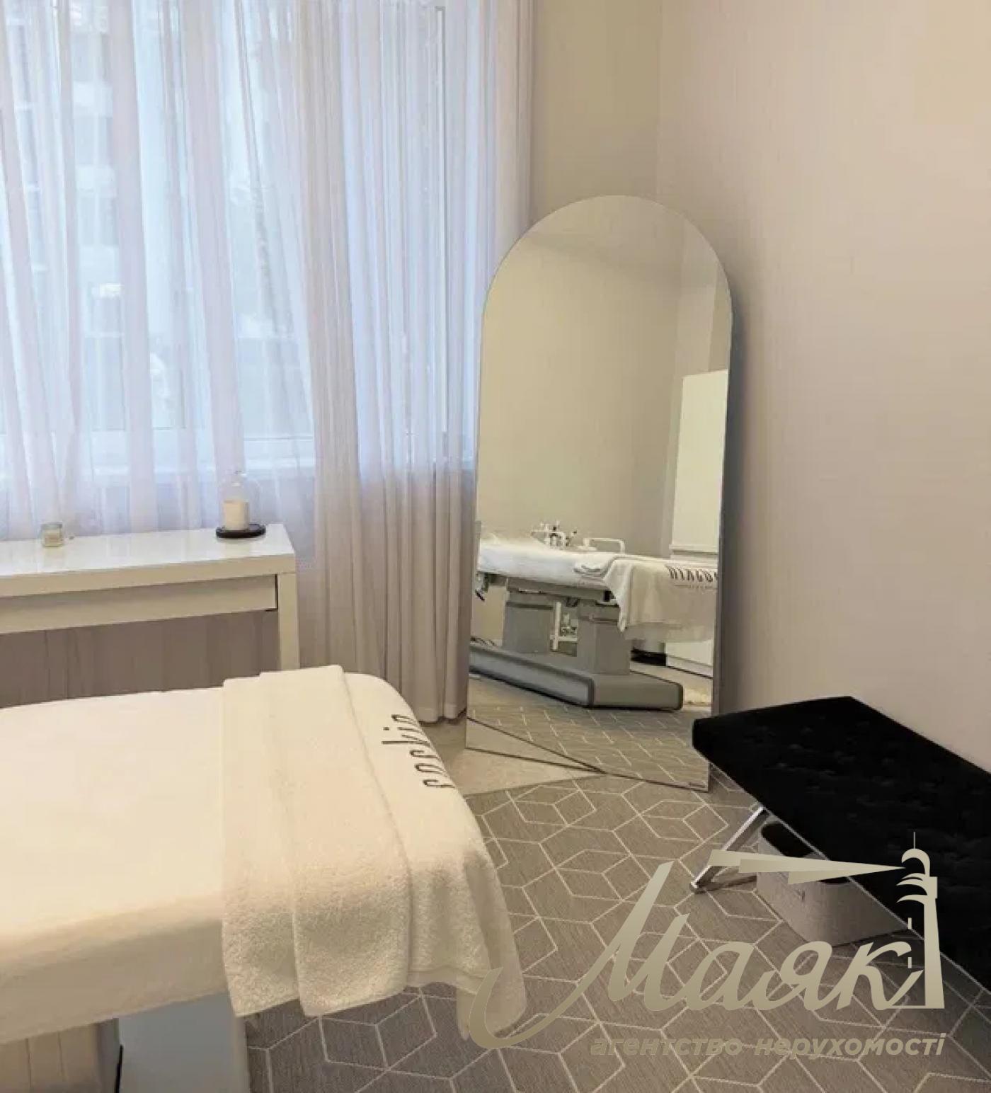 Оренда фасадного приміщення ЖК Новопечерські Липки, вул. Драгомирова (Верхогляда)