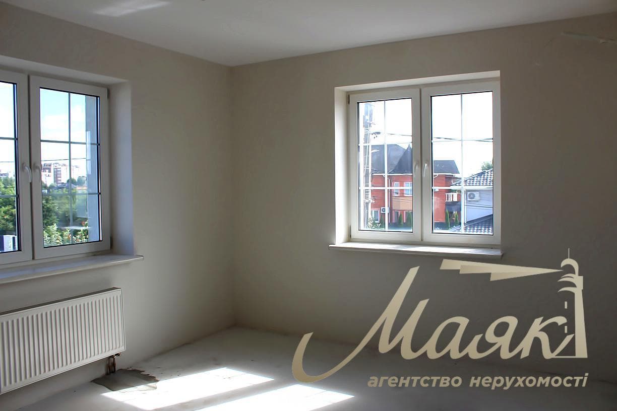 House for sale 261.6m2 in Gatnoye village, near Kiev Ozernaya street, Kyiv-Svyatoshinsky district.