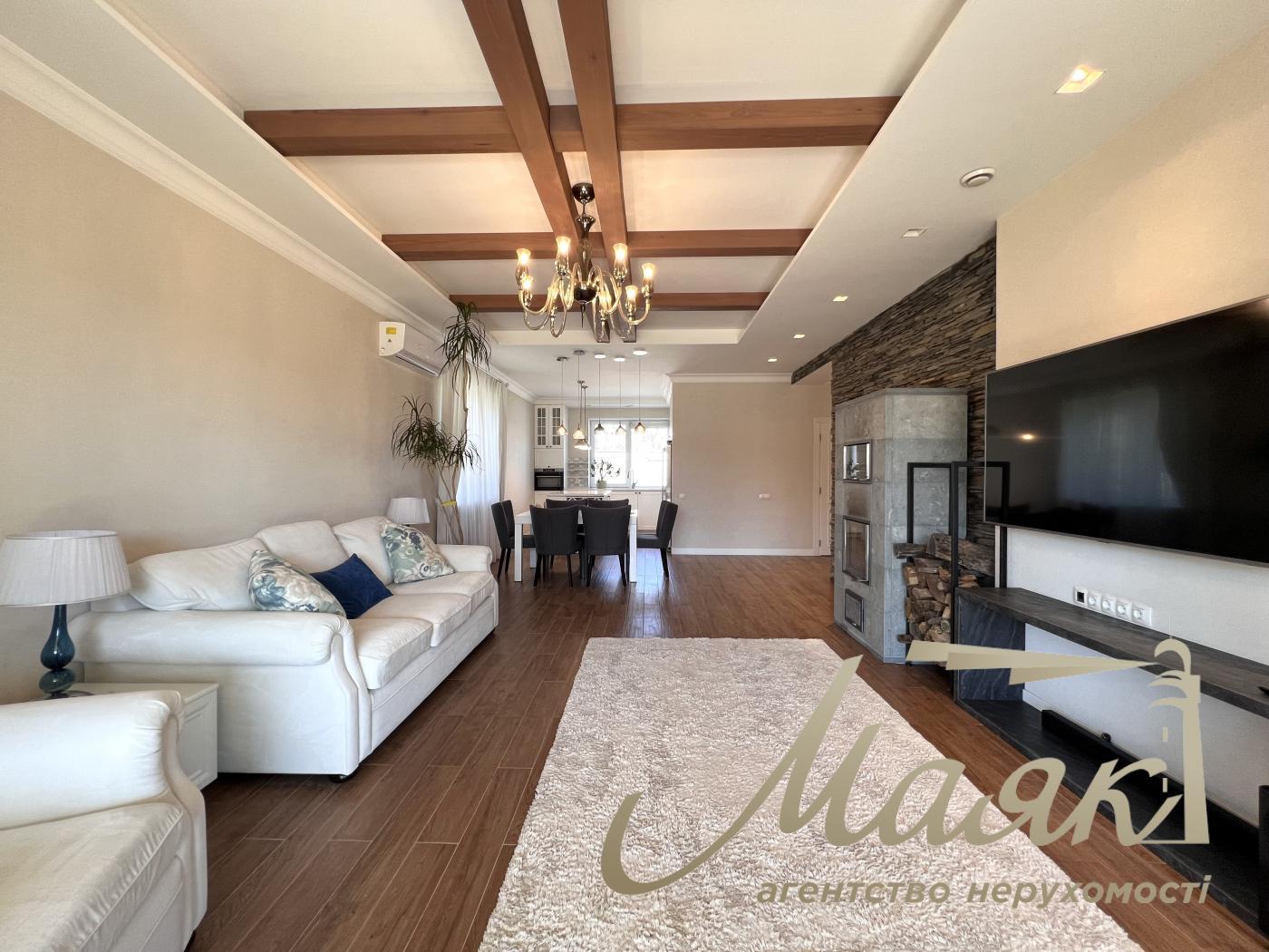 Rent 2-storey house 190m2, Goloseevsky district, Myshelovka