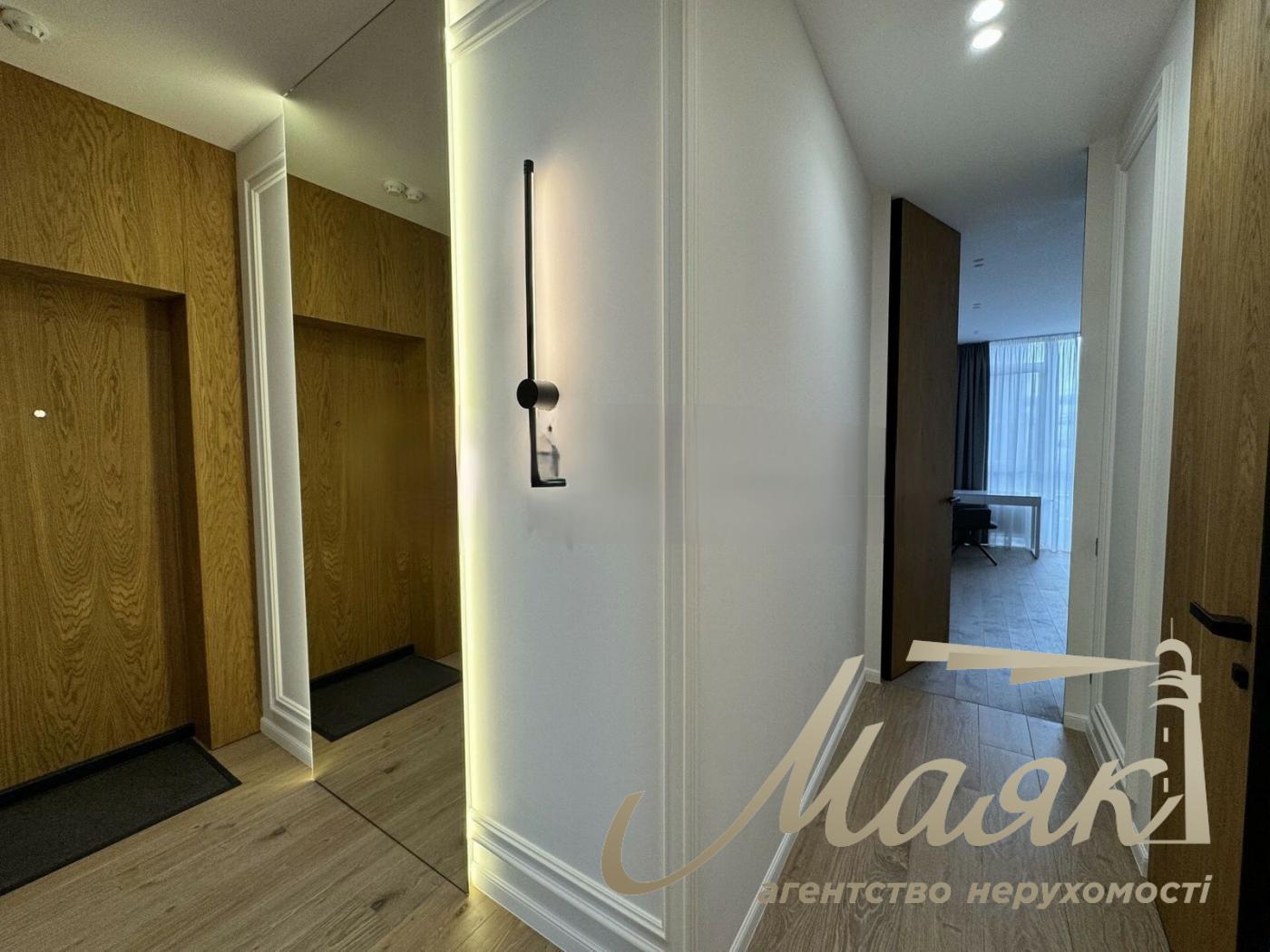 Продажа 3х-комнатной квартиры 81м2 в ЖК "Французский квартал 2" с ремонтом, Предславинская 44, Печерск