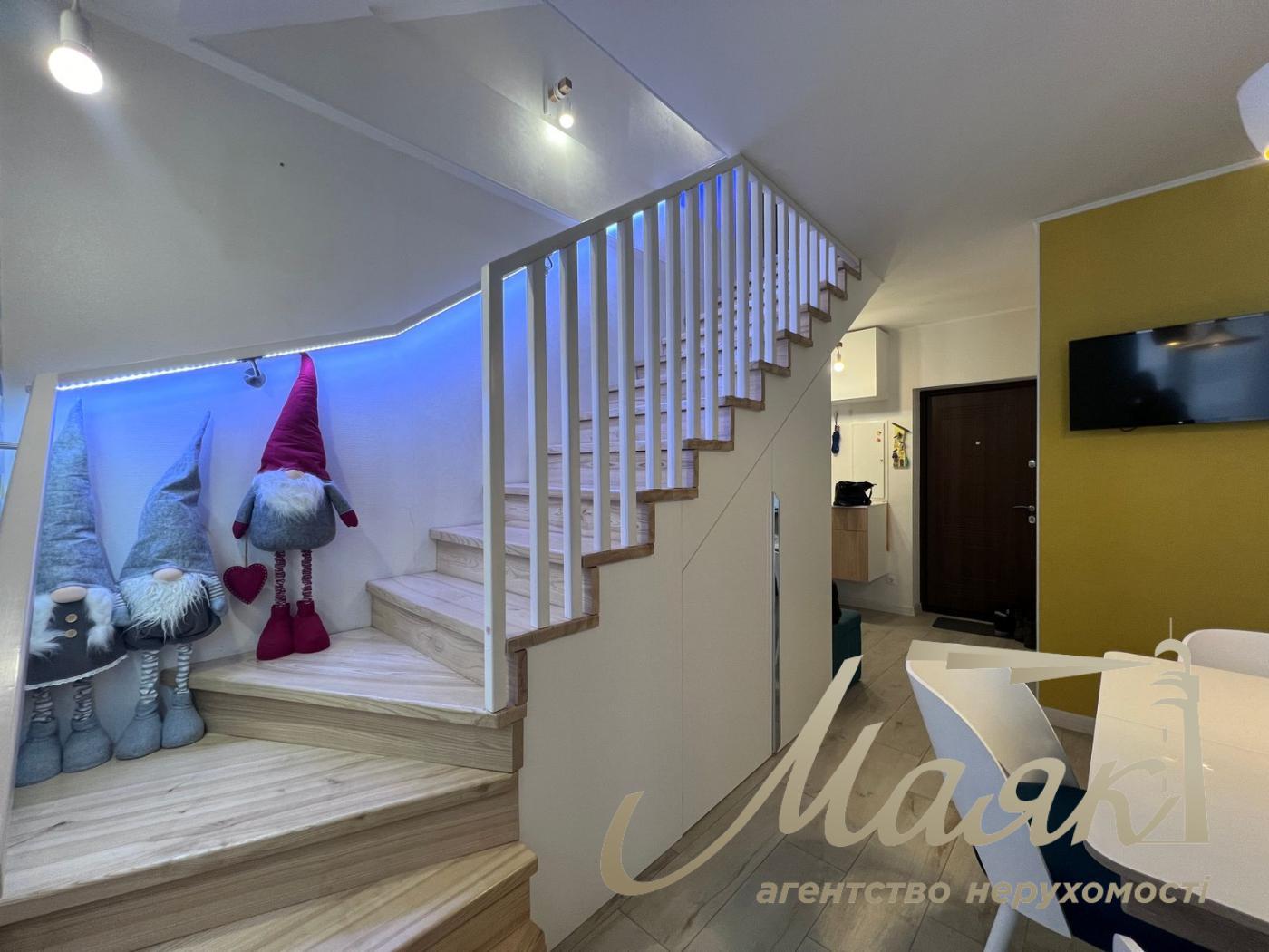 Продаж дворівневої 3к квартири ЖК Козацький, вул. Гарматна