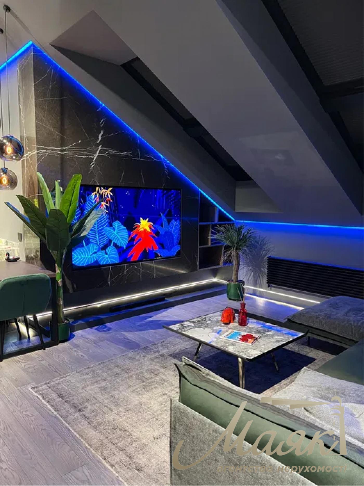 Продажа двухуровневой 2к квартиры ЖК Комфорт Таун, ул. Березнева, Соцгород