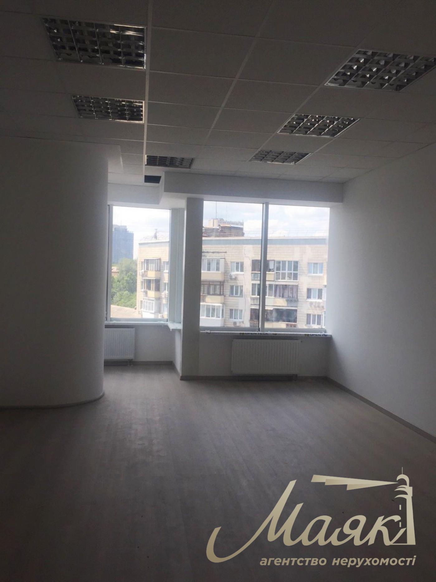 Оренда офісу 340м2 у БЦ Карнегі, вул.Кловський узвіз 7.