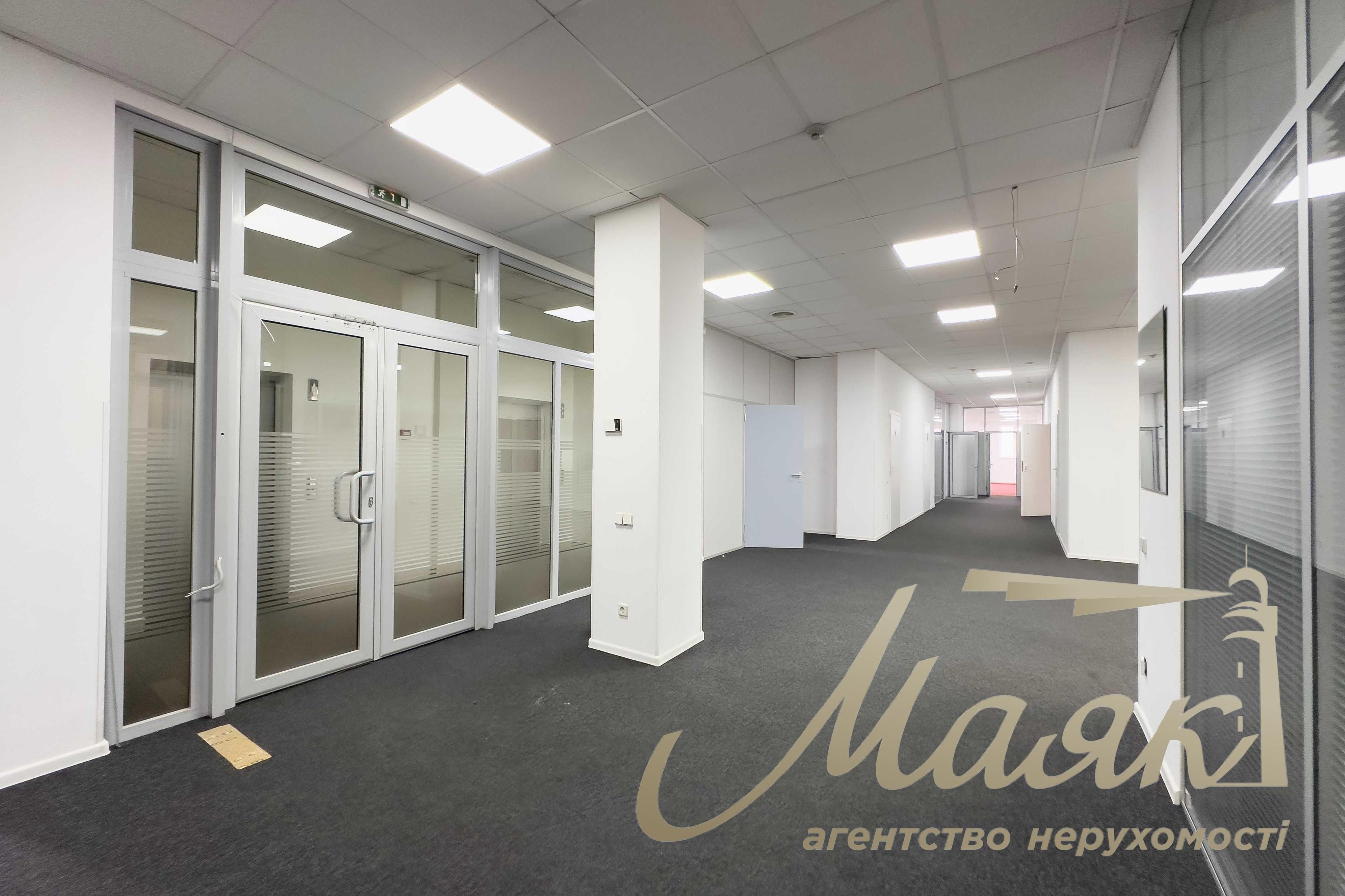Office for rent in BC Satelit, Svyatoshyn, 1324 m2