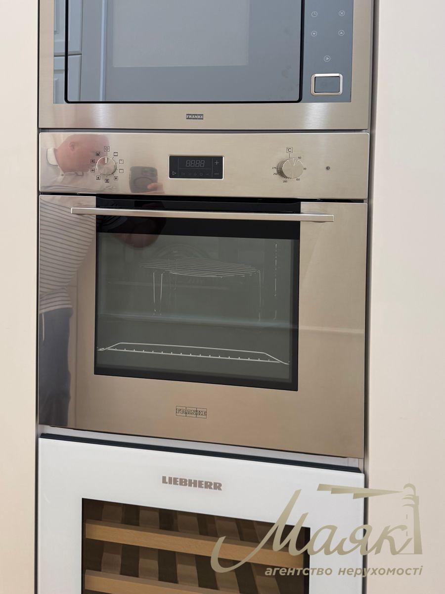 Продажа квартиры 69м2 в ЖК "Новопечерские Липки" ул. Верхогляда  (Михайла Драгомирова), 11