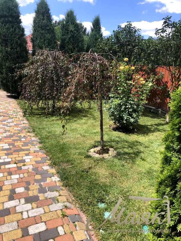 Оренда 2х-поверхового будинку 250 м² Голосіївський район, Чапаєвка/Віта-Литовська, Київ.