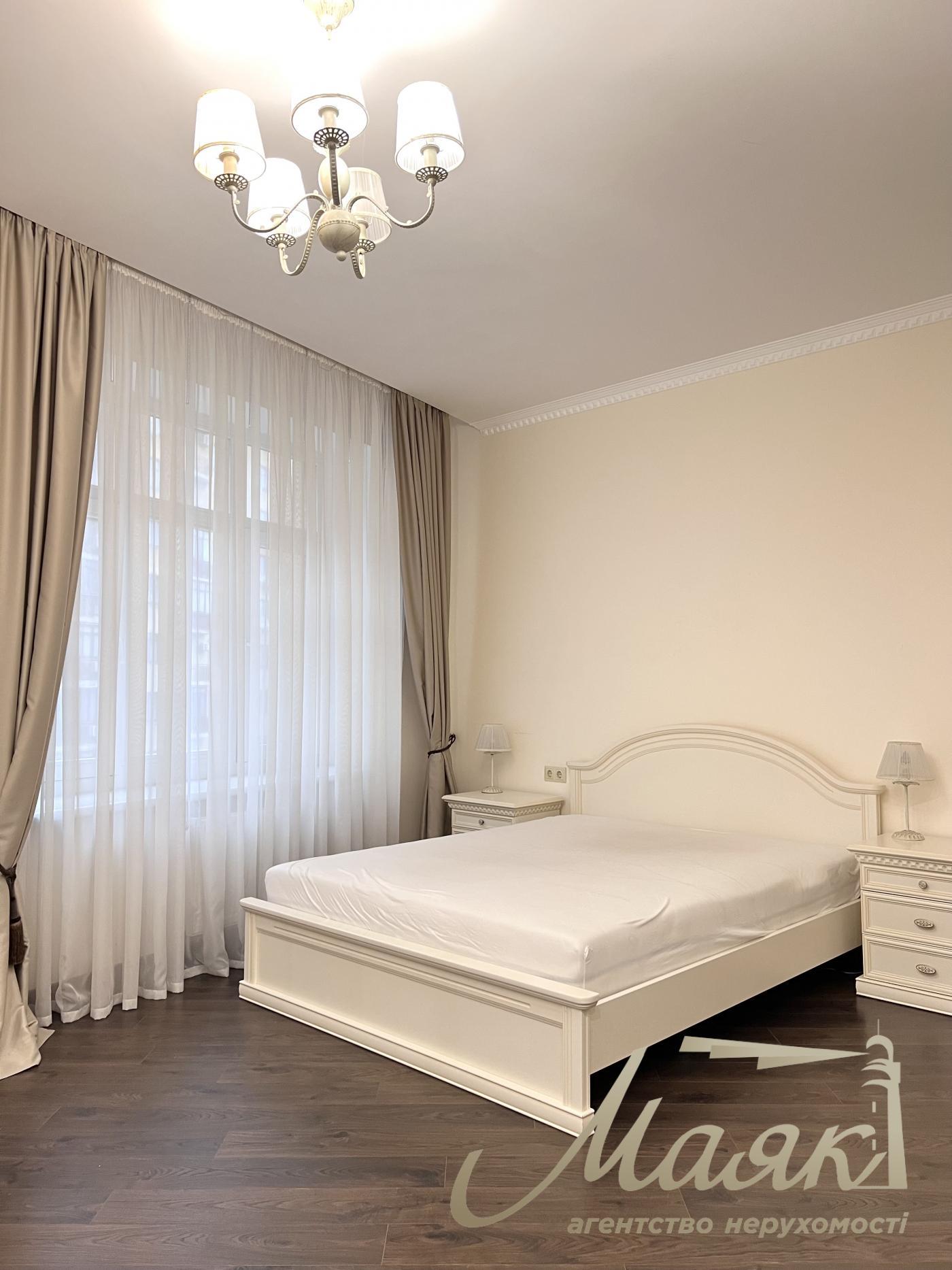 Аренда 3-х комнатной квартиры на Печерске в ЖК по ул. Евгения Коновальца 36В