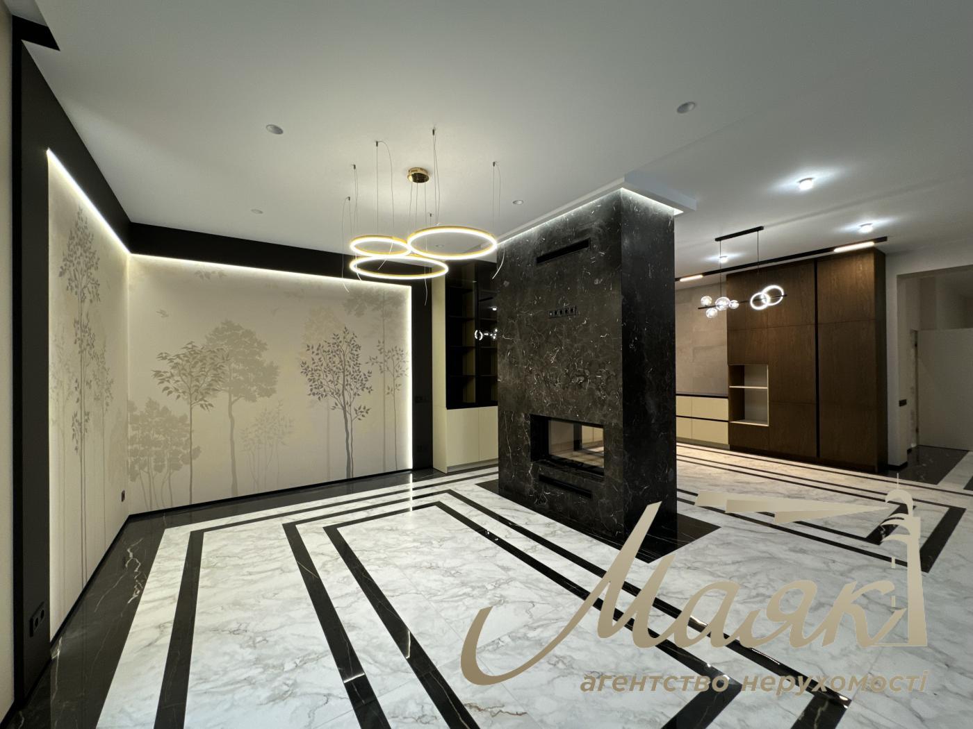 Продажа дома 286 м2  в с.Ходосовка КГ ВИТАГРАД