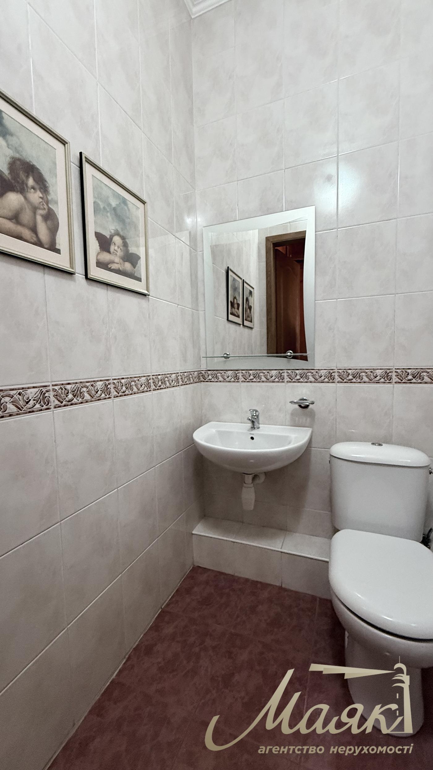 Rent 3-room apartment 142m2 on the street. Kudryavskoy, 13-19, Shevchenkovsky district, Kyiv