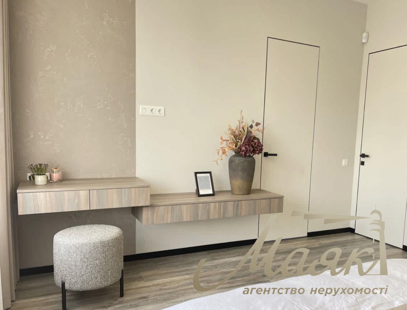 Продажа дома 305м2 в КГ "Новая ходосовка"с.  Ходосовка, Киево-Святошинский район