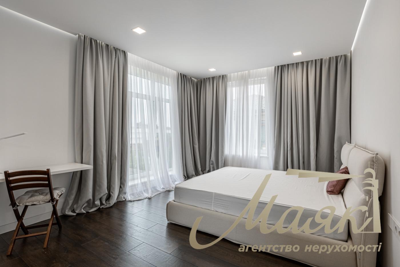 Sale of house 240m2 12 acres on Osokorki, next to Osocor Residence