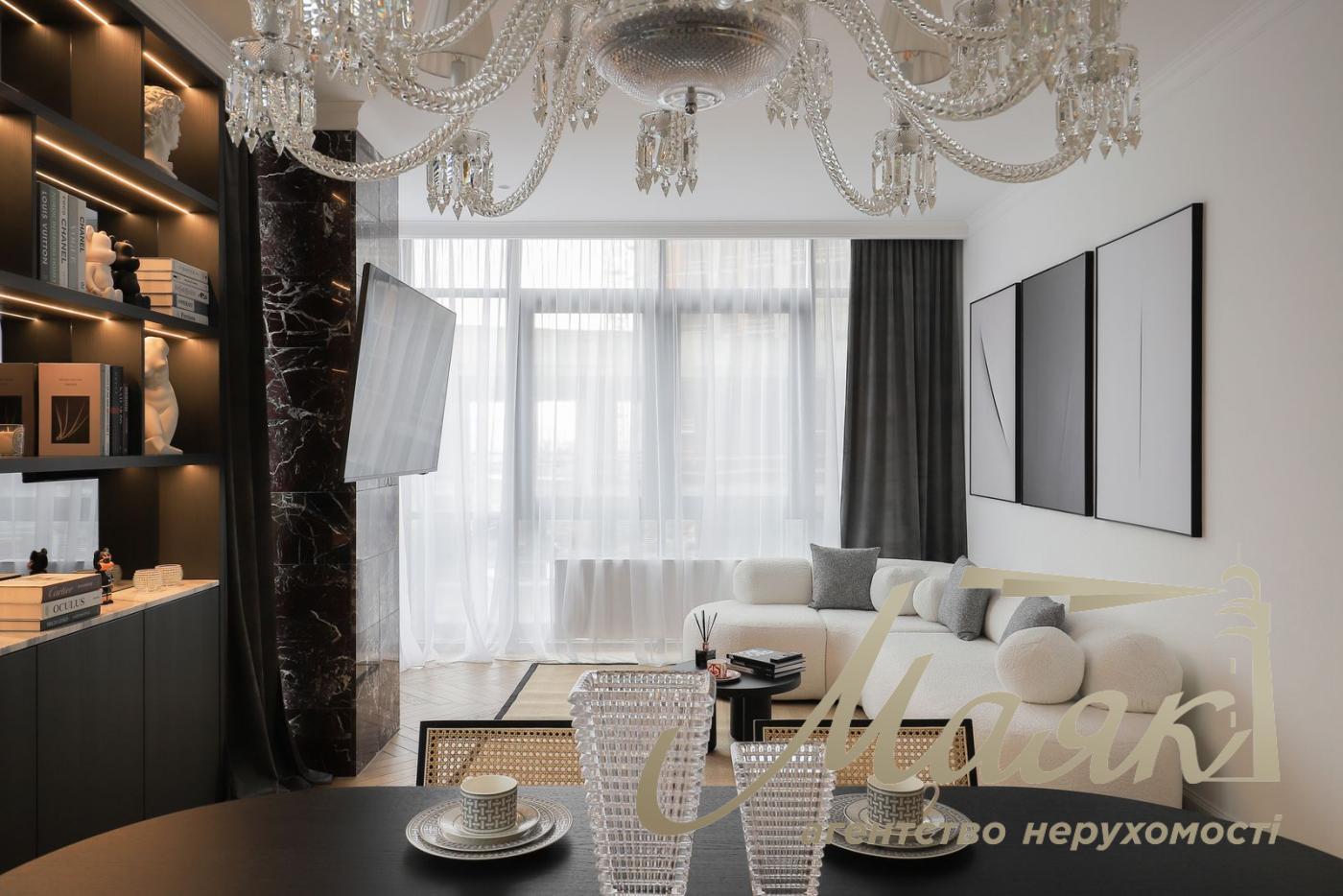 Продаж 3к квартири в ЖК Новопечерські Липки