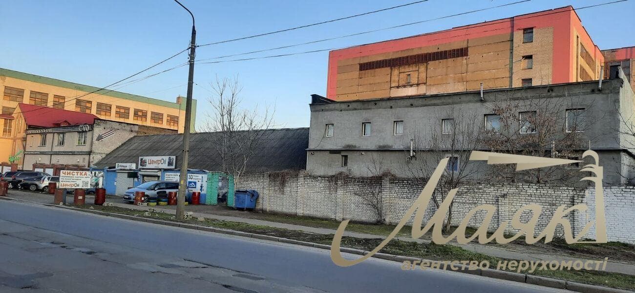Продаж СТО, довжина фасаду 80 м, земельна ділянка 24 соти, Арт-завод «Платформа»