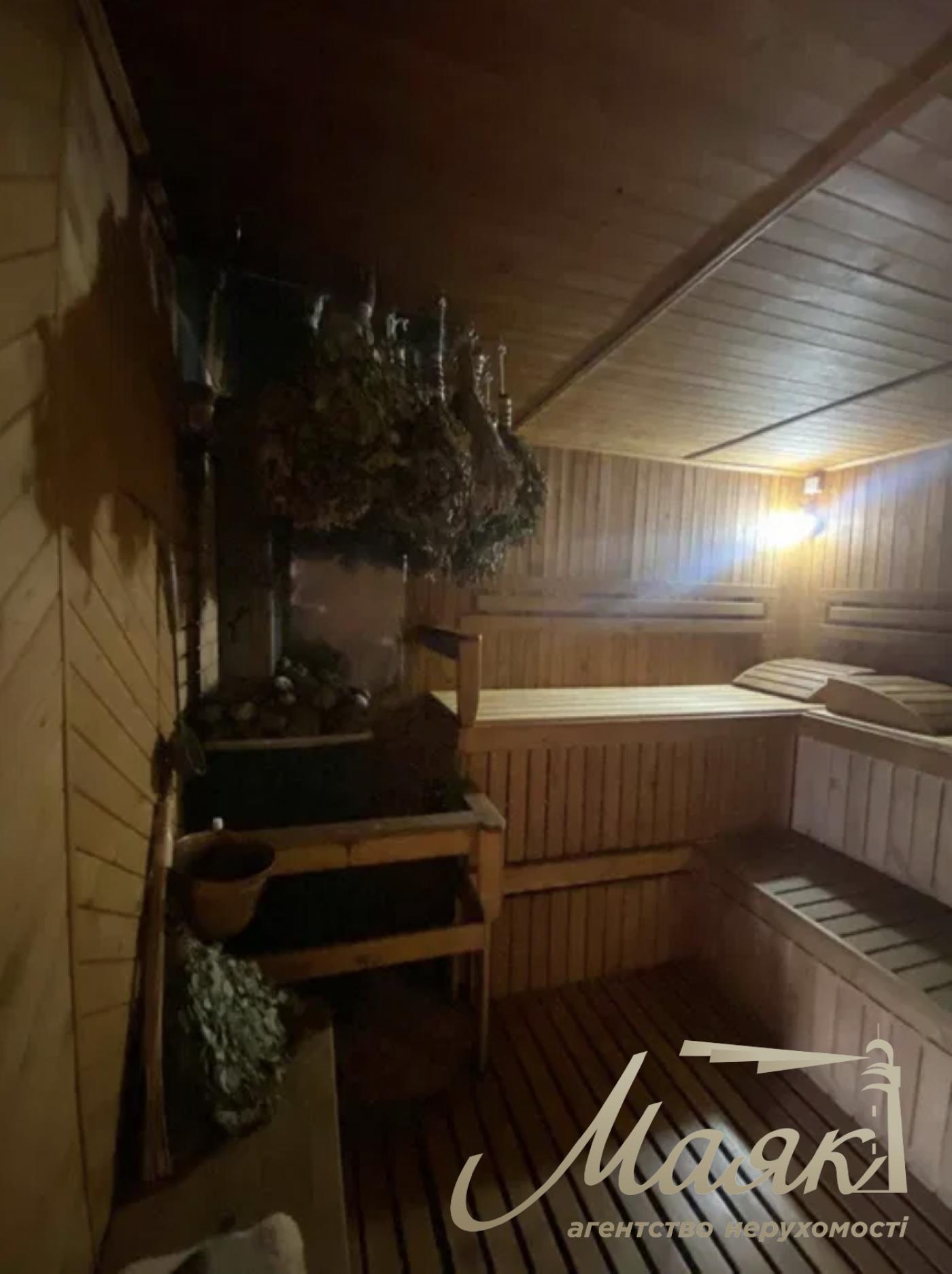 Оренда будинку 300м2 біля води СМТ Козин, Обухівський напрямок, Київська область