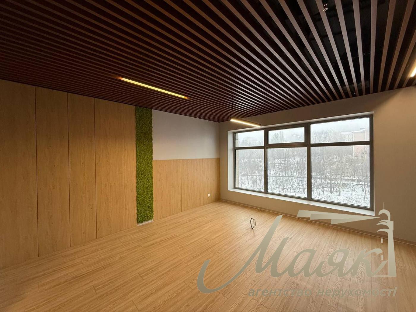 Оренда офісу 2718м2 БЦ Parus вул. Мечникова 2 Печерський район м. Палац Спорту