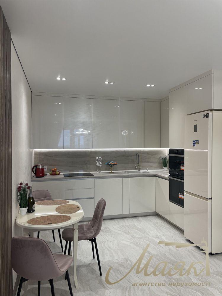 Продаж 2-х кімнатної квартири, 62м2, ЖК Русанівська Гавань