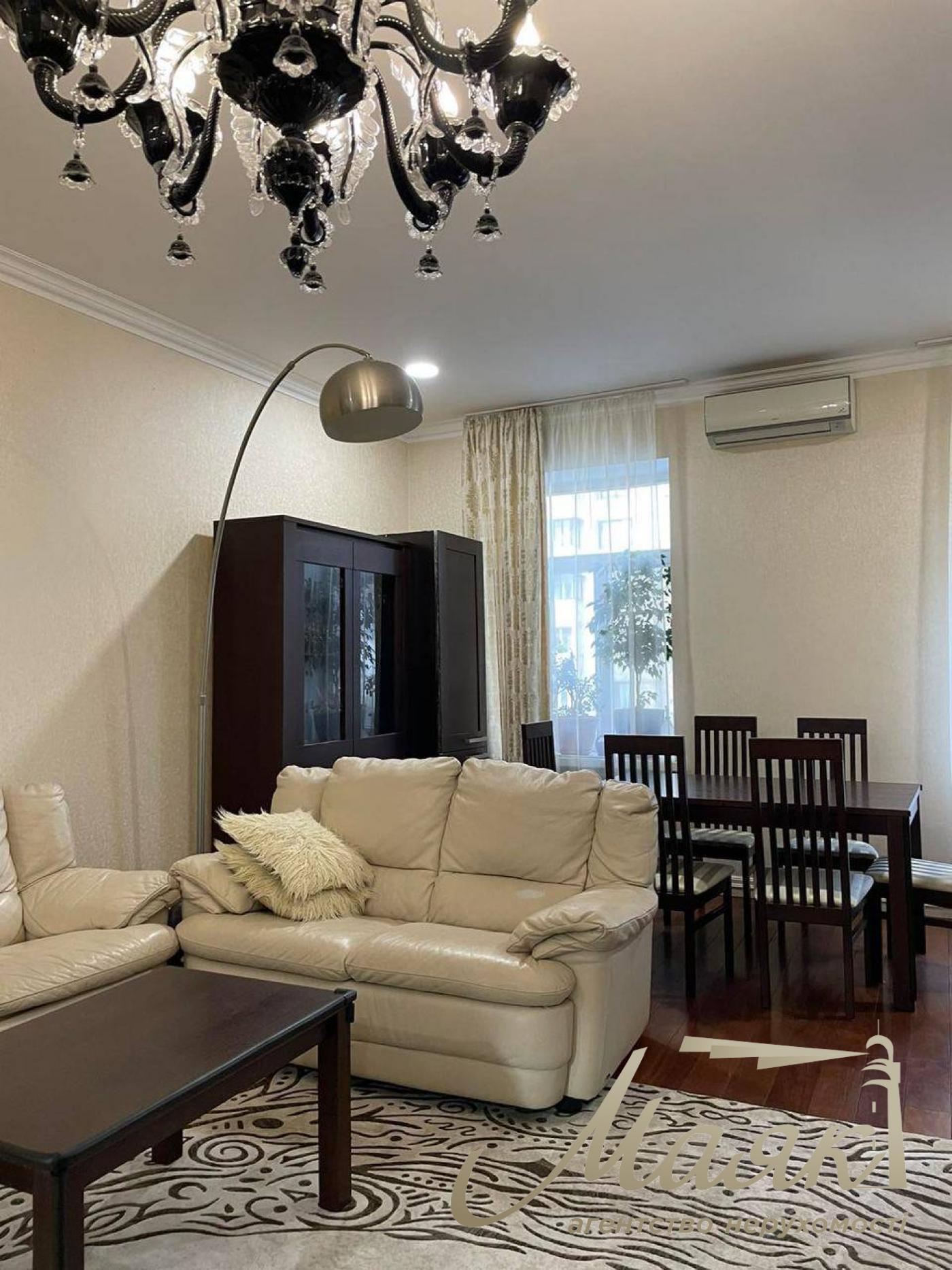 Rent 3-room apartment st. Saksaganskogo 63, Center