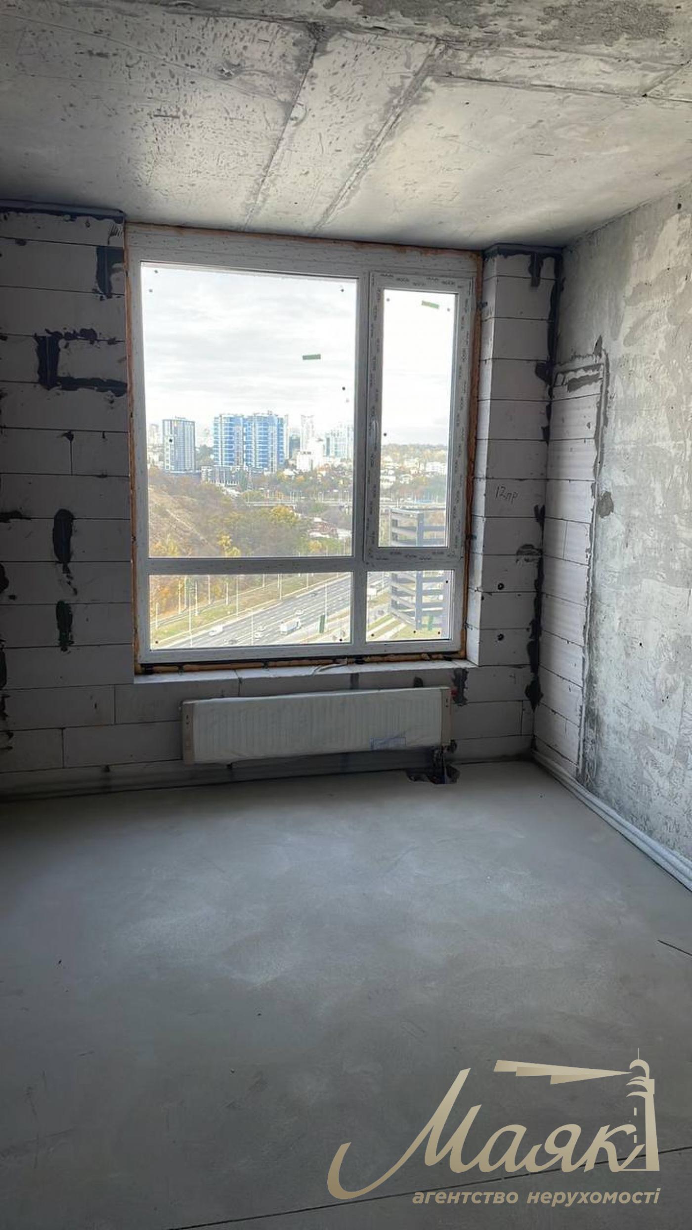 Sale of 3-room apartment in residential complex Svitlo Park, Naddnipryanskoe shosse, Vydubychi