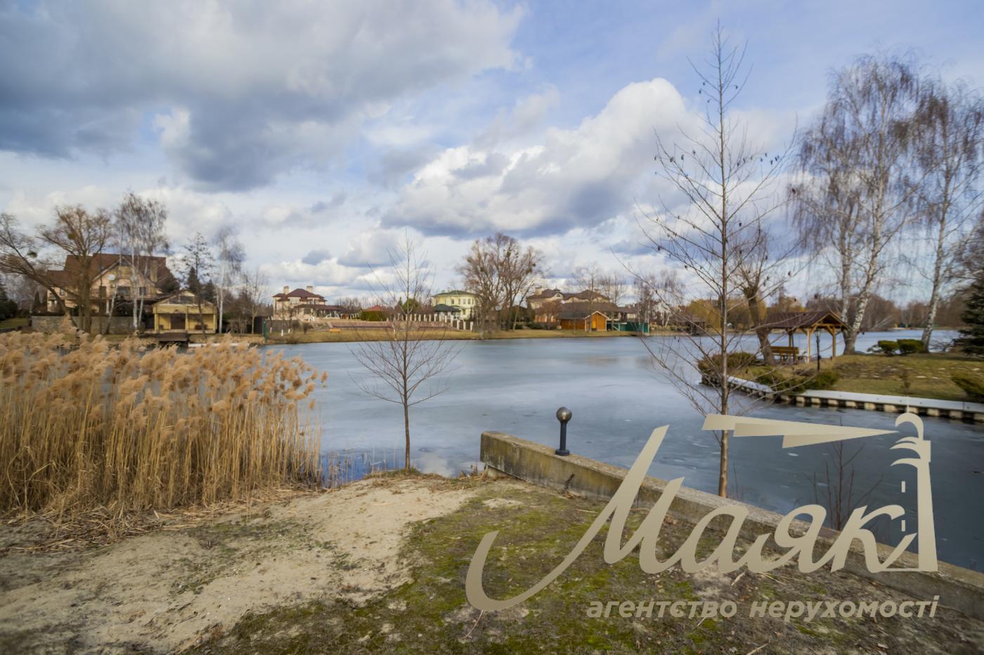 Sale of a house in the residential complex "Golden Gate", Kozin village.
