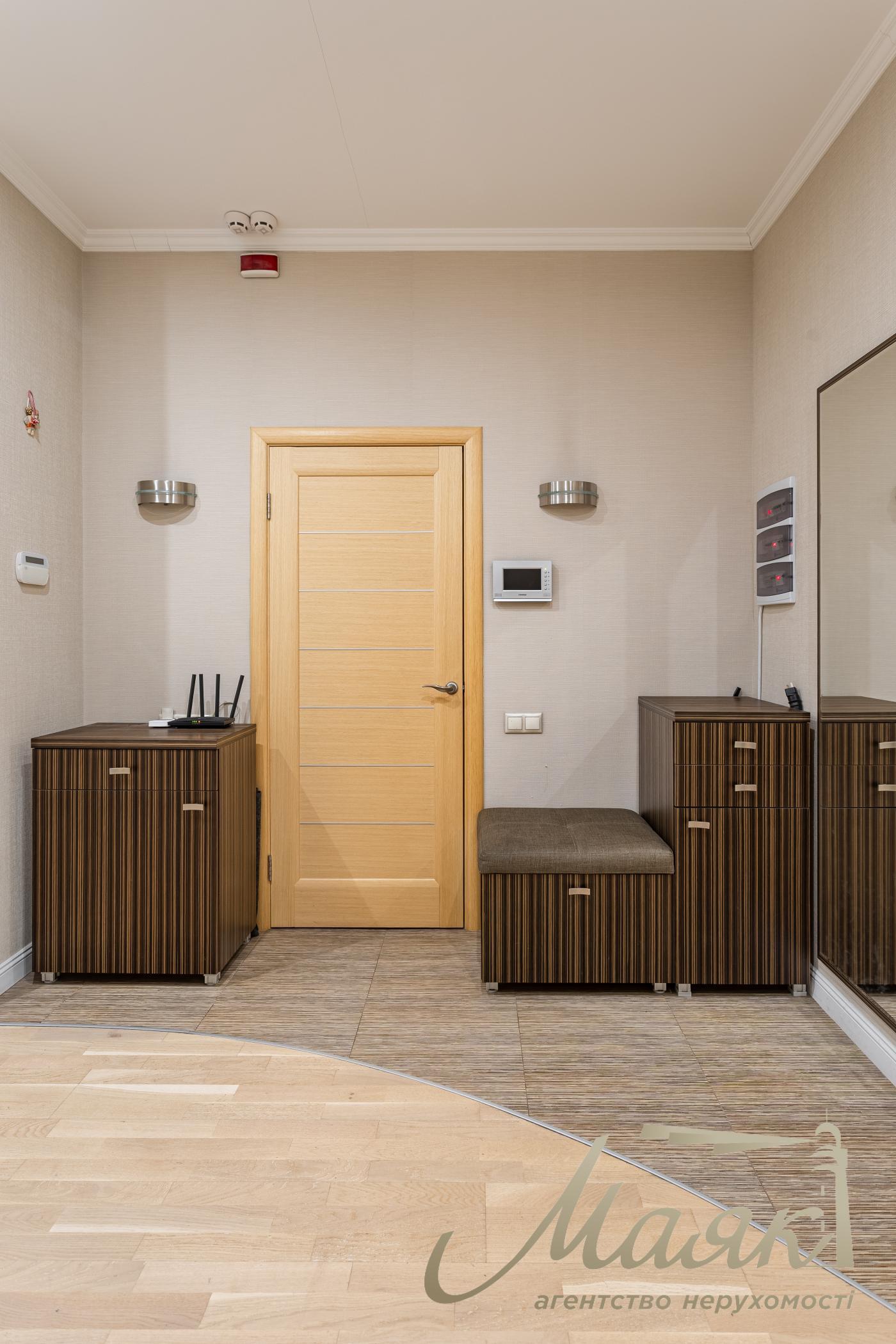 Продажа  Квартира  86,4 м2 ЖК Golden Park  Шевченковский район. Парково-Сырецкая, Сырец, Киев