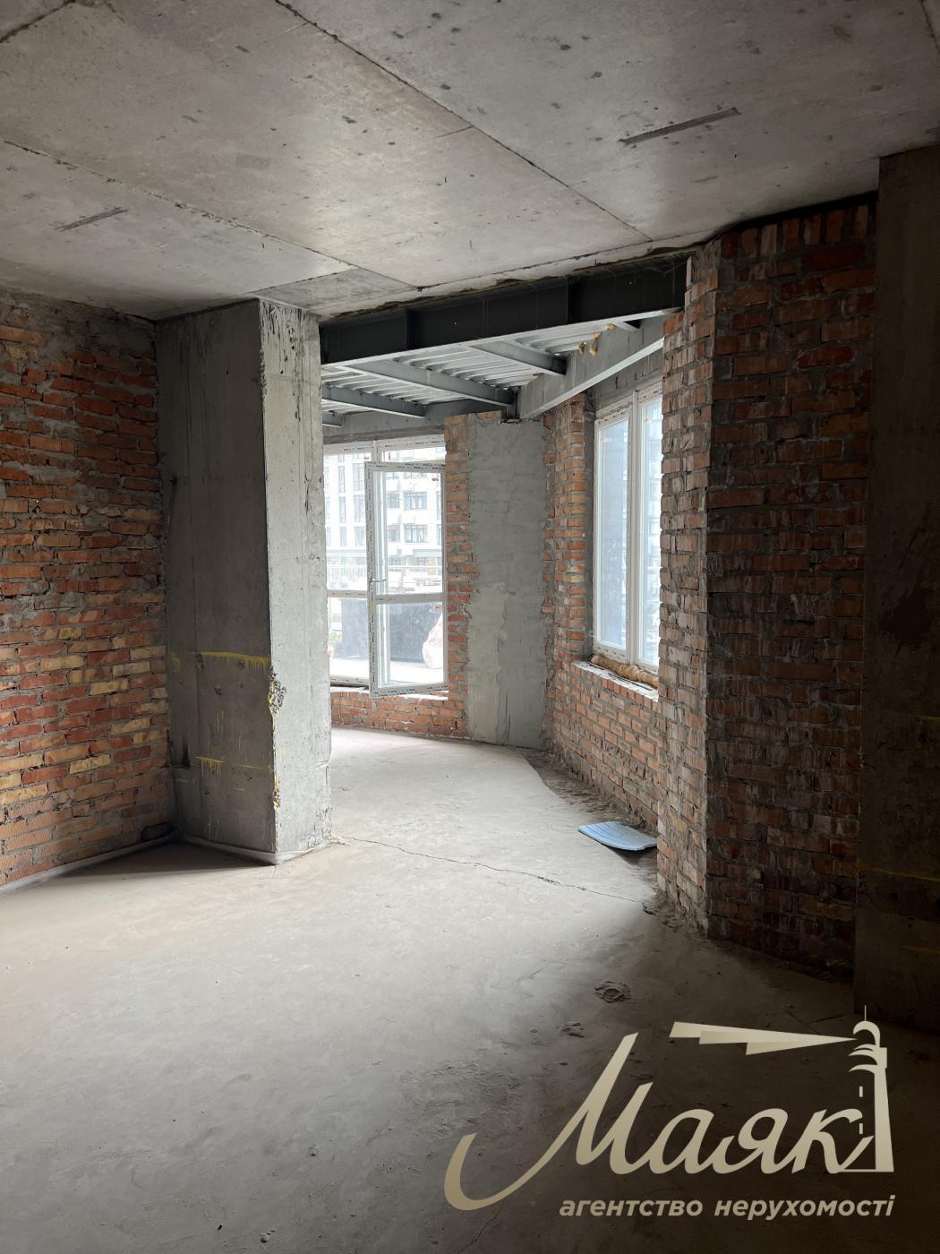 Продаж 2к квартири з терасою ЖК Delmar