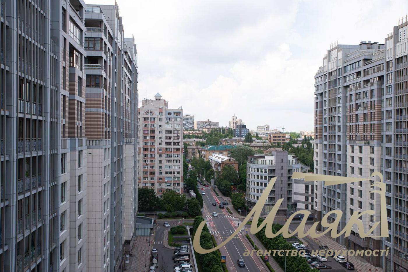 Аренда 1-комнатной квартиры 58м2 ЖК Новопечерские Липки улица Драгомирова 14