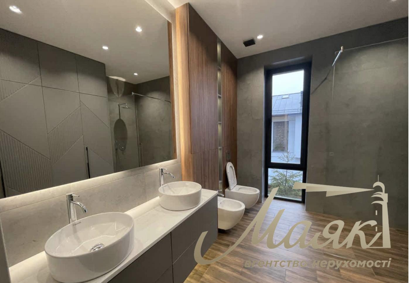 Продажа 2-х этажного дома 220м2 в КГ Новая Ходосовка, в с. Ходосовка, Киево-Святошинский район.