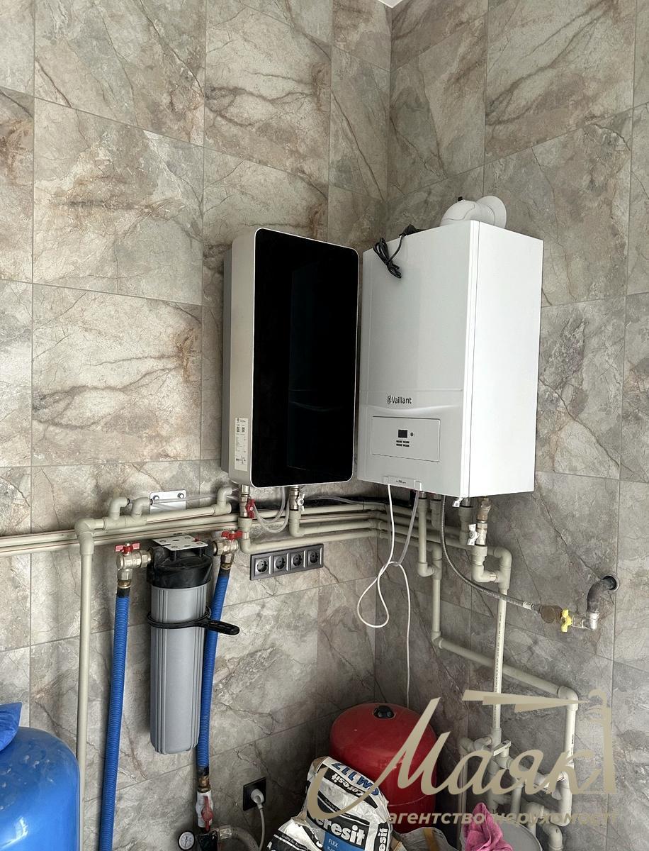 Продаж сучасного будинку 172м2 у закритому КМ Лісники, поруч ліс