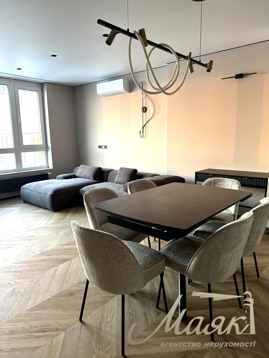 Продажа дизайнерской квартиры 74 м² в ЖК бизнесс класса White Lines, Голосеевский район, напротив парка