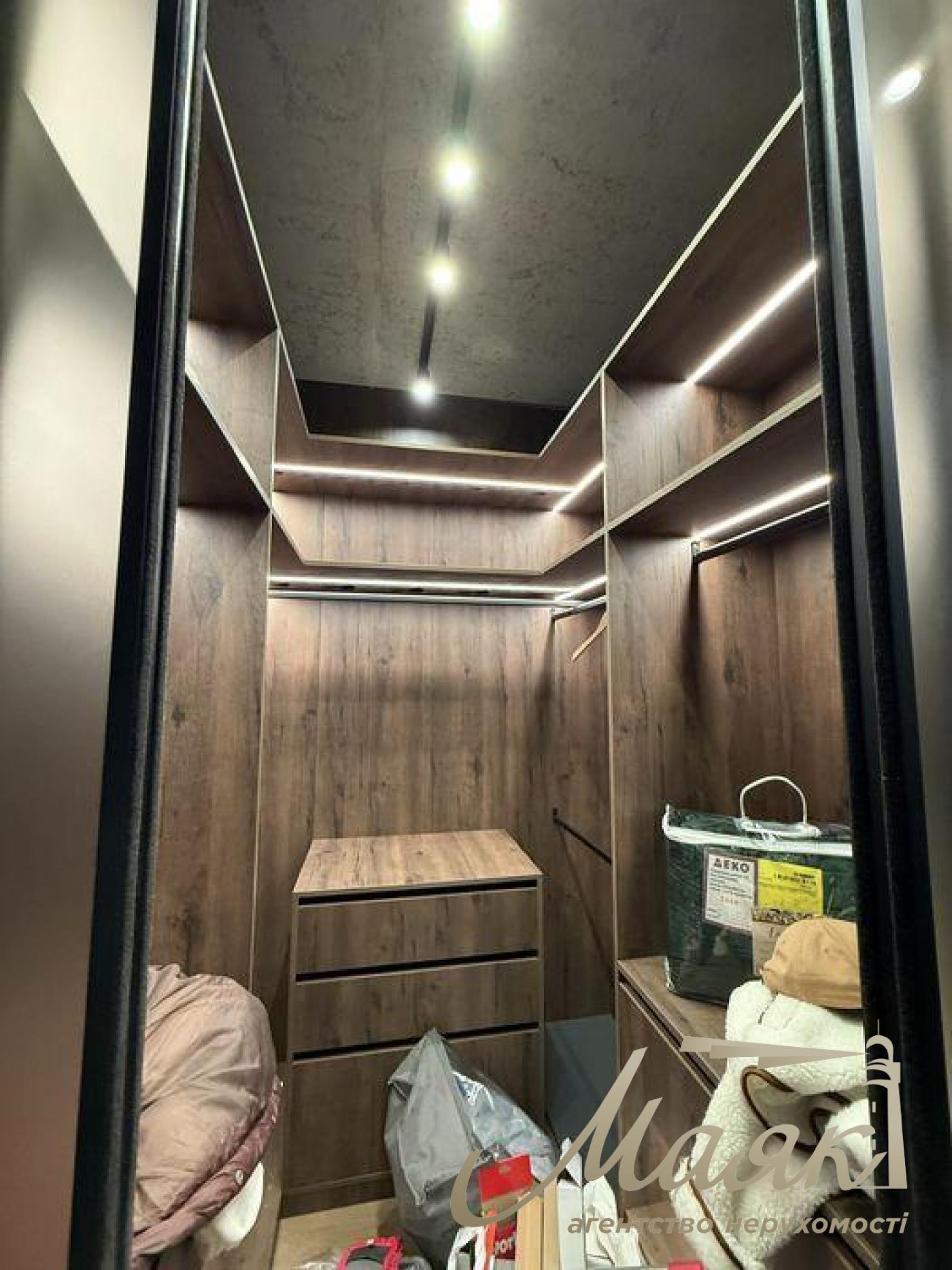 Продаж 2-кімнатної квартири ЖК Manhattan City, просп. Берестейський