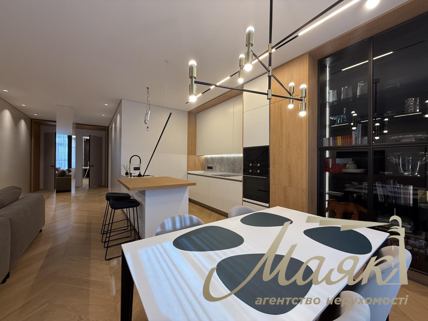 Аренда квартиры 116м2 в ЖК Новопечерские липки, Драгомирова 15Б, Печерский район