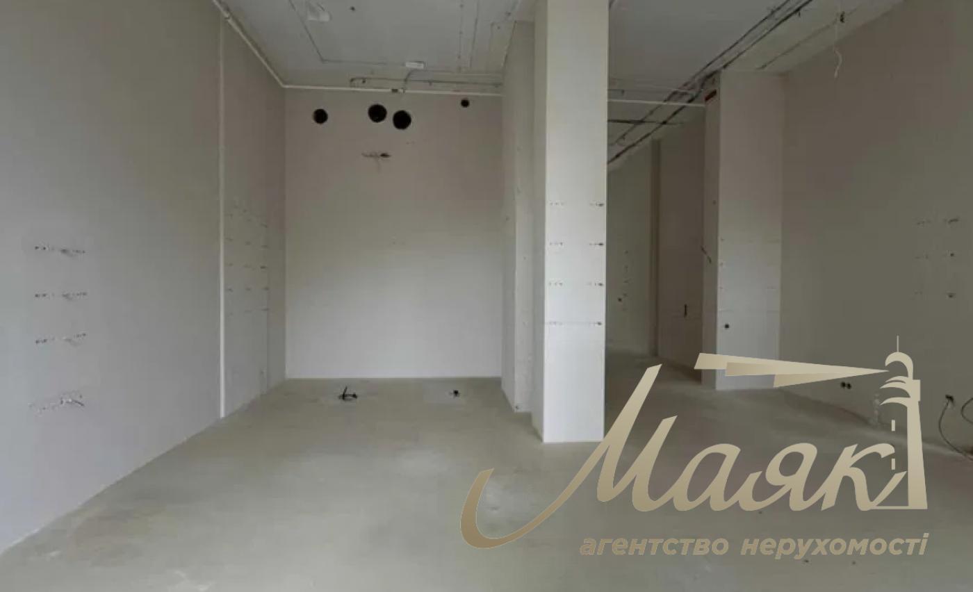 Оренда фасадного приміщення 118м2 в ЖК "Ярославів Град" Золоті Ворота