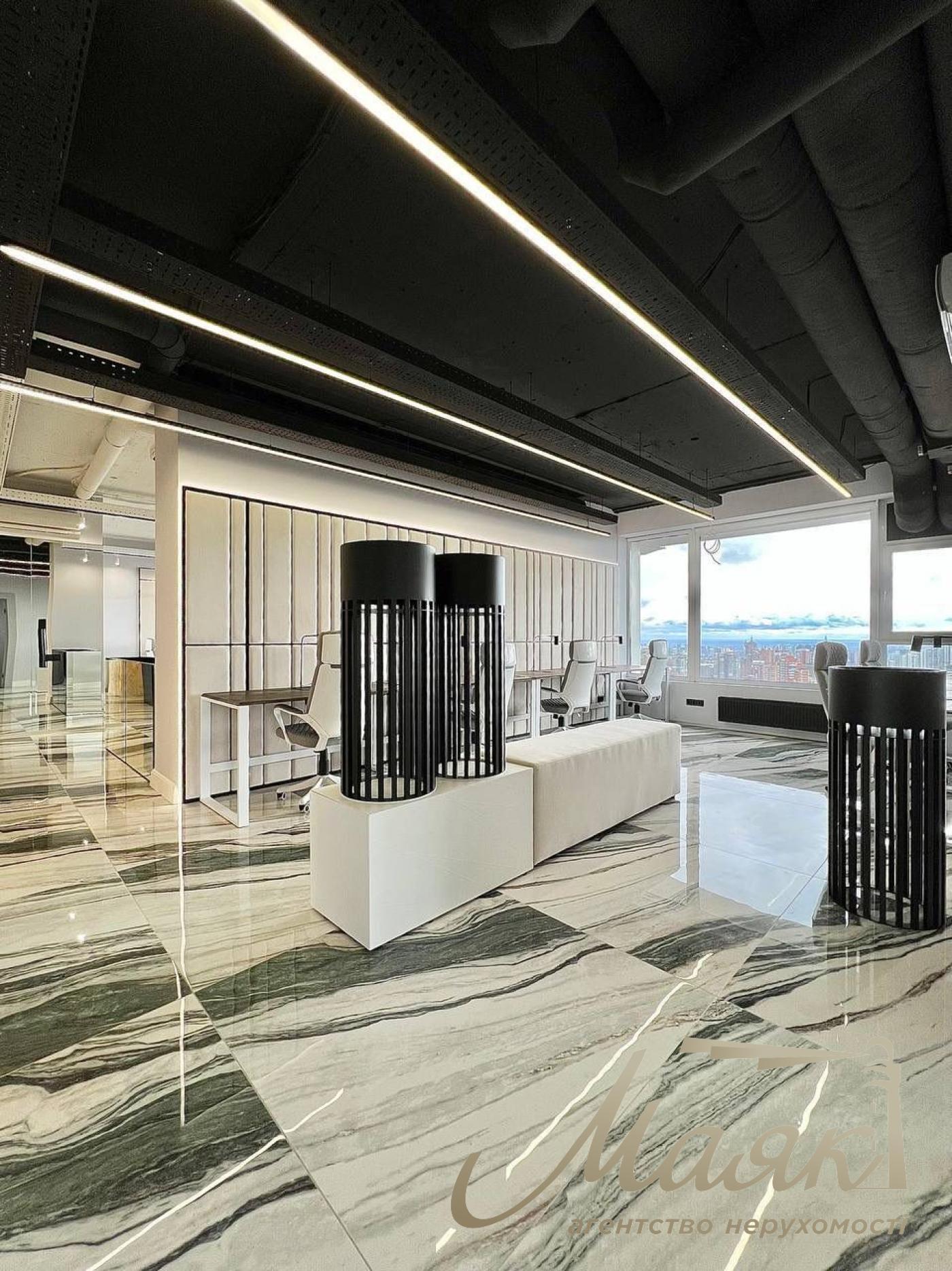 Sale of office with tenant Business Center Carnegie, Klovsky descent street